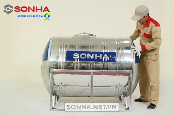 hoàn thành lắp bồn nước inox sơn hà ngang